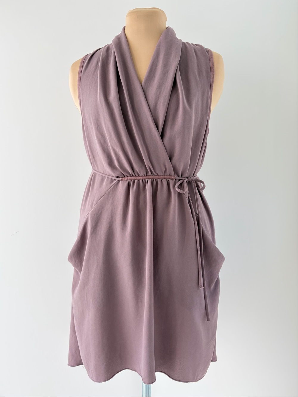 Aritzia Wilfred Sabine Draped Mini Dress – Mauve Tie Waist | Size M